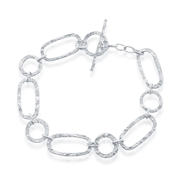 Classic Women’s Bracelet – Sterling Silver Hammered Style | S-4427