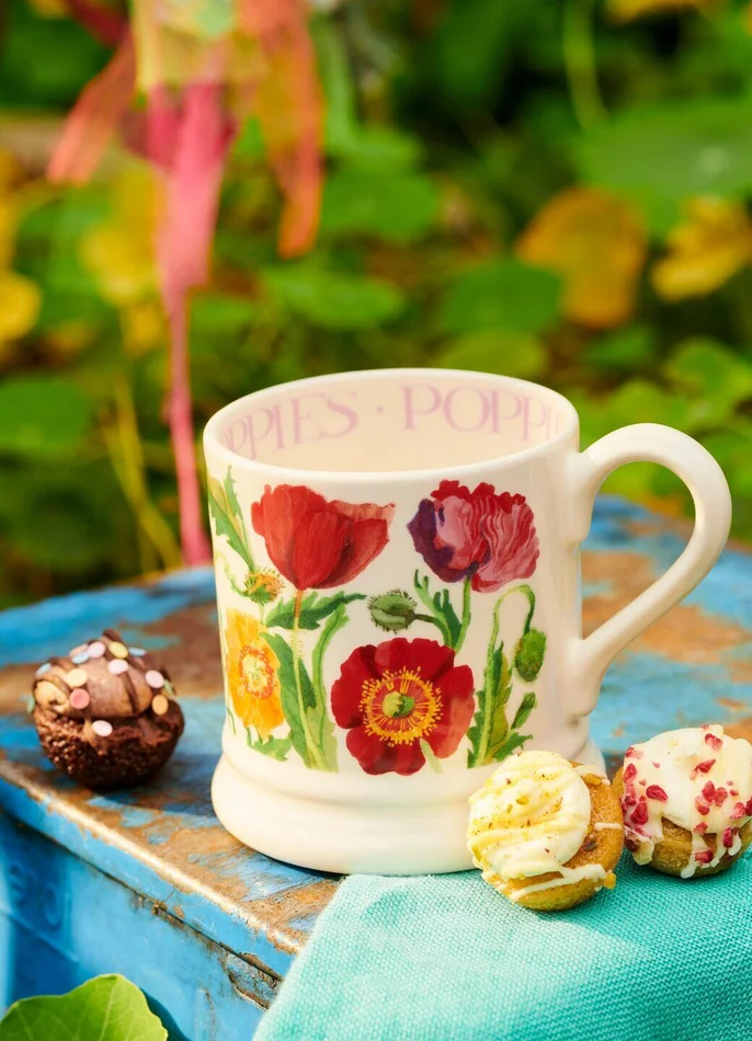 Emma Bridgewater Poppy 1/2 Pint Mug – Unique Handmade & Handpainted English Earthenware Tea/Coffee Mug