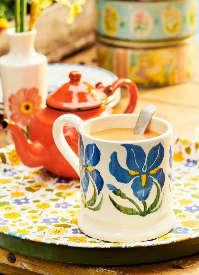 Iris 1/2 Pint Mug – Unique Handmade & Handpainted English Earthenware Tea/Coffee Mug
