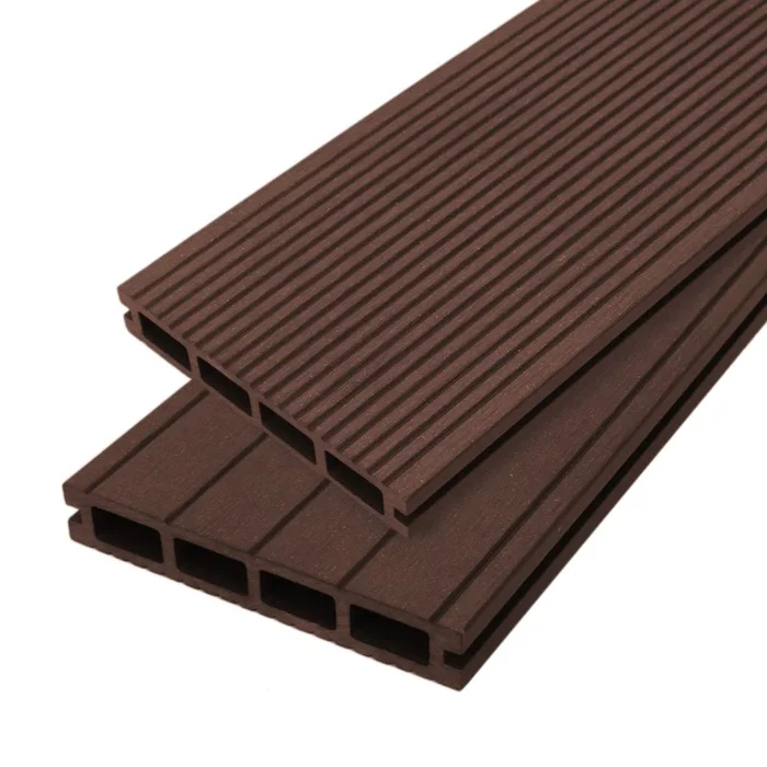 Jardí Composite Decking – 8 SQM – Conker Brown