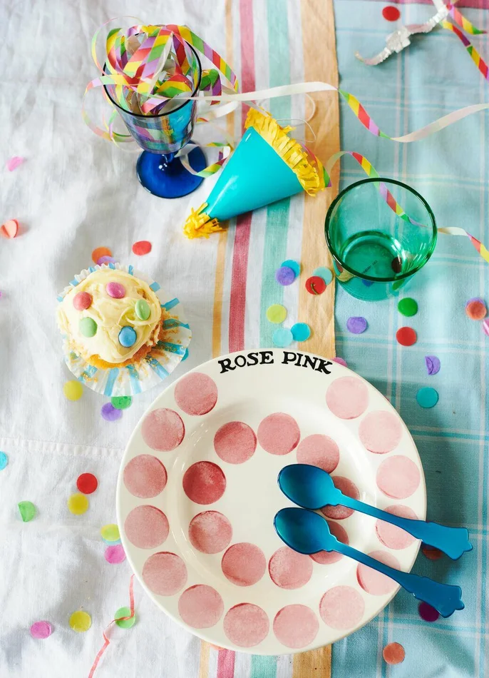 Rose Pink Colour Palette 8 1/2 Inch Plate – Unique Handmade & Handpainted English Earthenware British-Made Pottery Plates