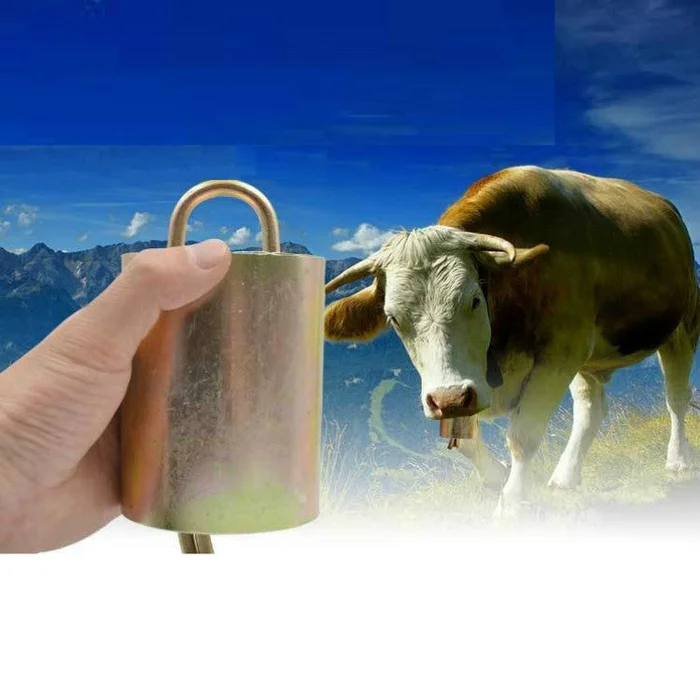 Special Loud Thick Cow Horse Sheep Farm Animals Anti-Lost Loud Bell, SIZE:XS