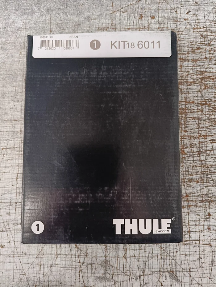 Thule Roof Bar Fitting Kit for Flush-mounted Roof Rails 186011