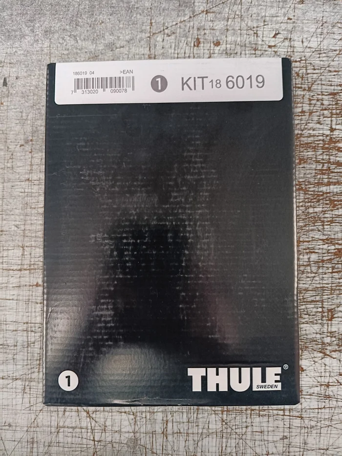 Thule Roof Bar Fitting Kit for Flush-mounted Roof Rails 186019 4 Pack