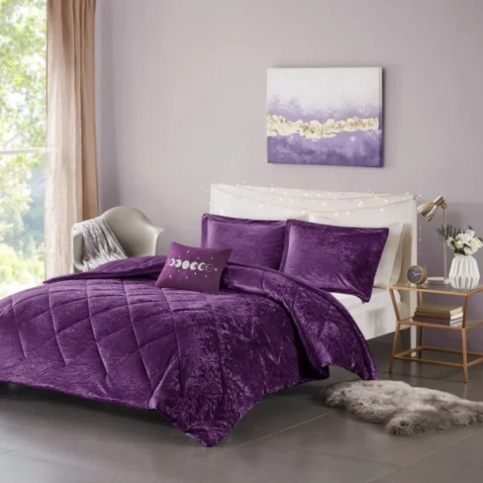 Twin/Twin XL Velvet Comforter Set with Throw Pillow GL-B03595929